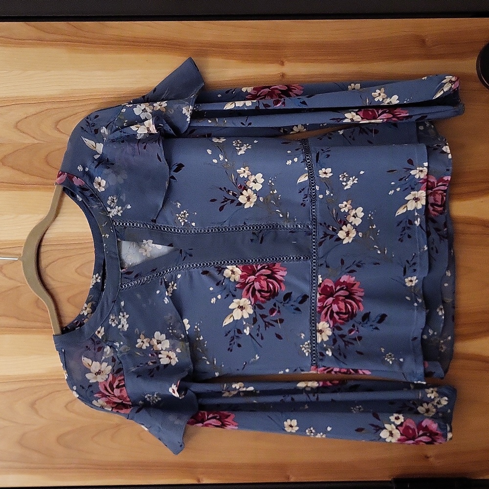 WHBM WOMEN'S TOP